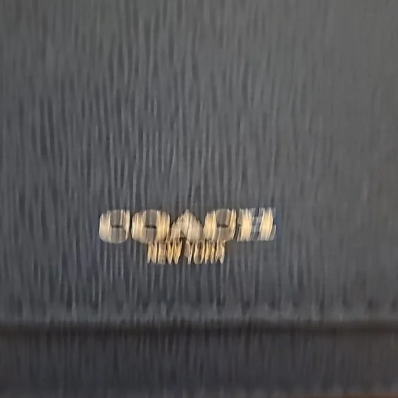 Authentic Coach Slim Wallet - Picture 7 of 7